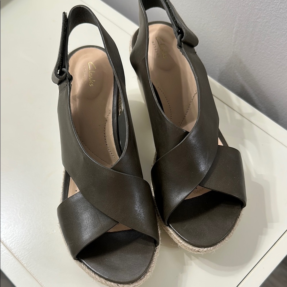 Clarks Women's Dark Khaki Wedge Sandals